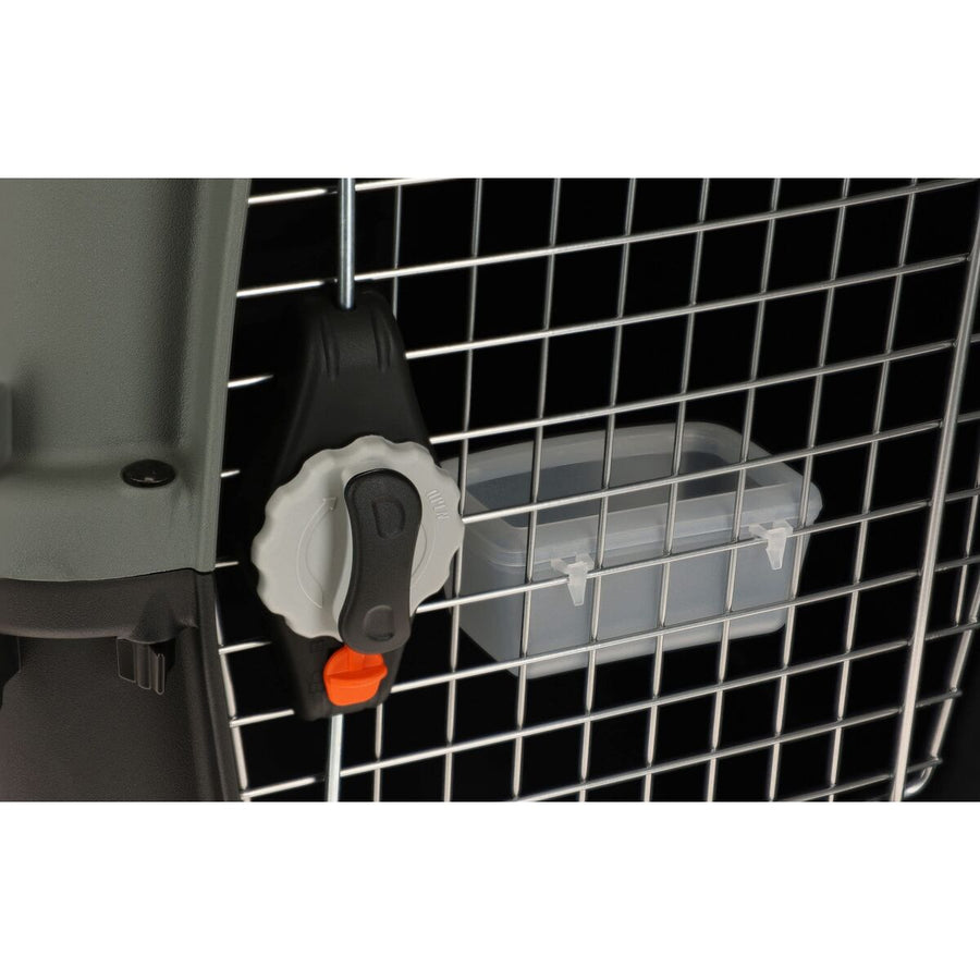 V2HE0199E381FB2714CD2E6712BA9AE8FC3R7479889P3